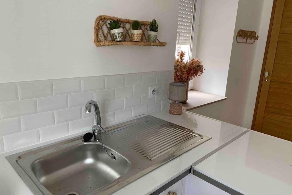 Au Coin Des Hospices Apartment Beaune  Ngoại thất bức ảnh