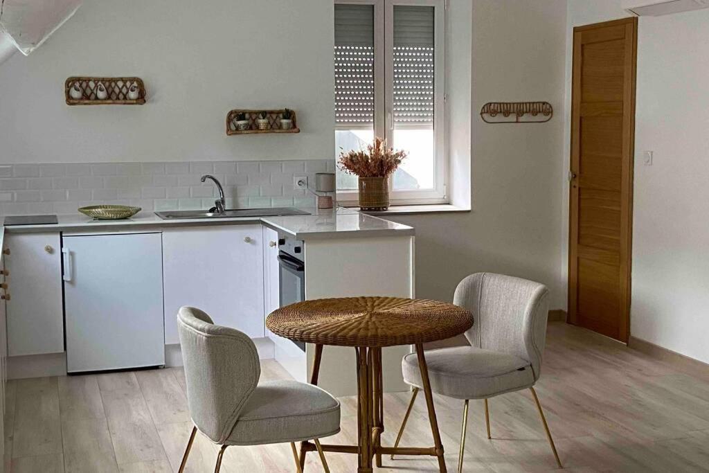 Au Coin Des Hospices Apartment Beaune  Ngoại thất bức ảnh